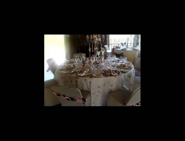 1,100M² HOTEL FOR SALE IN ZWAVELPOORT AH